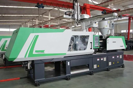 果筐注塑機(jī)大概賣多少錢一臺(tái)?幾萬到幾十萬不等!