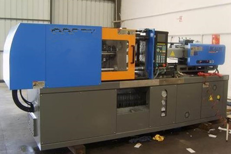 果筐注塑機(jī)廠家如何選擇比較好?需重視這些因素!